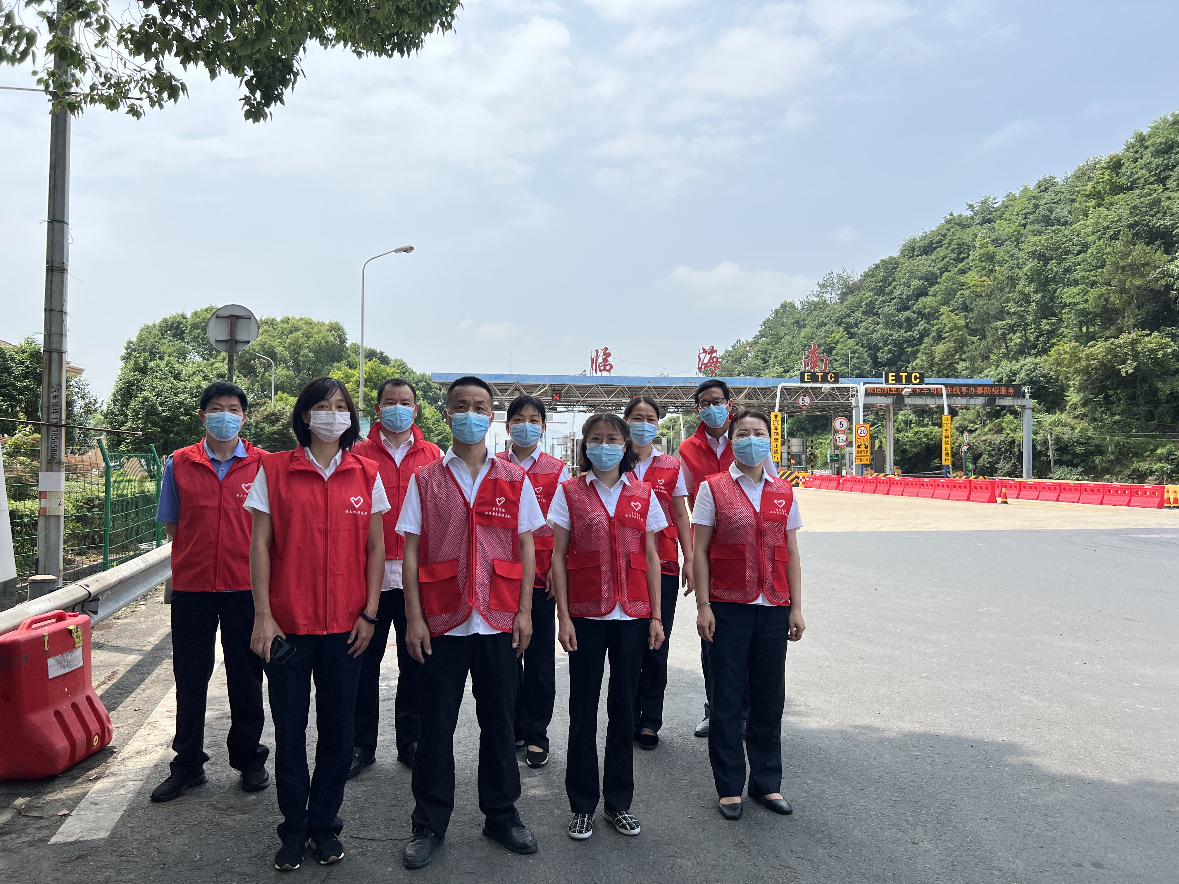 1654849307778697.jpg 臨海南志愿者現(xiàn)志徐蘇蘇攝.jpg