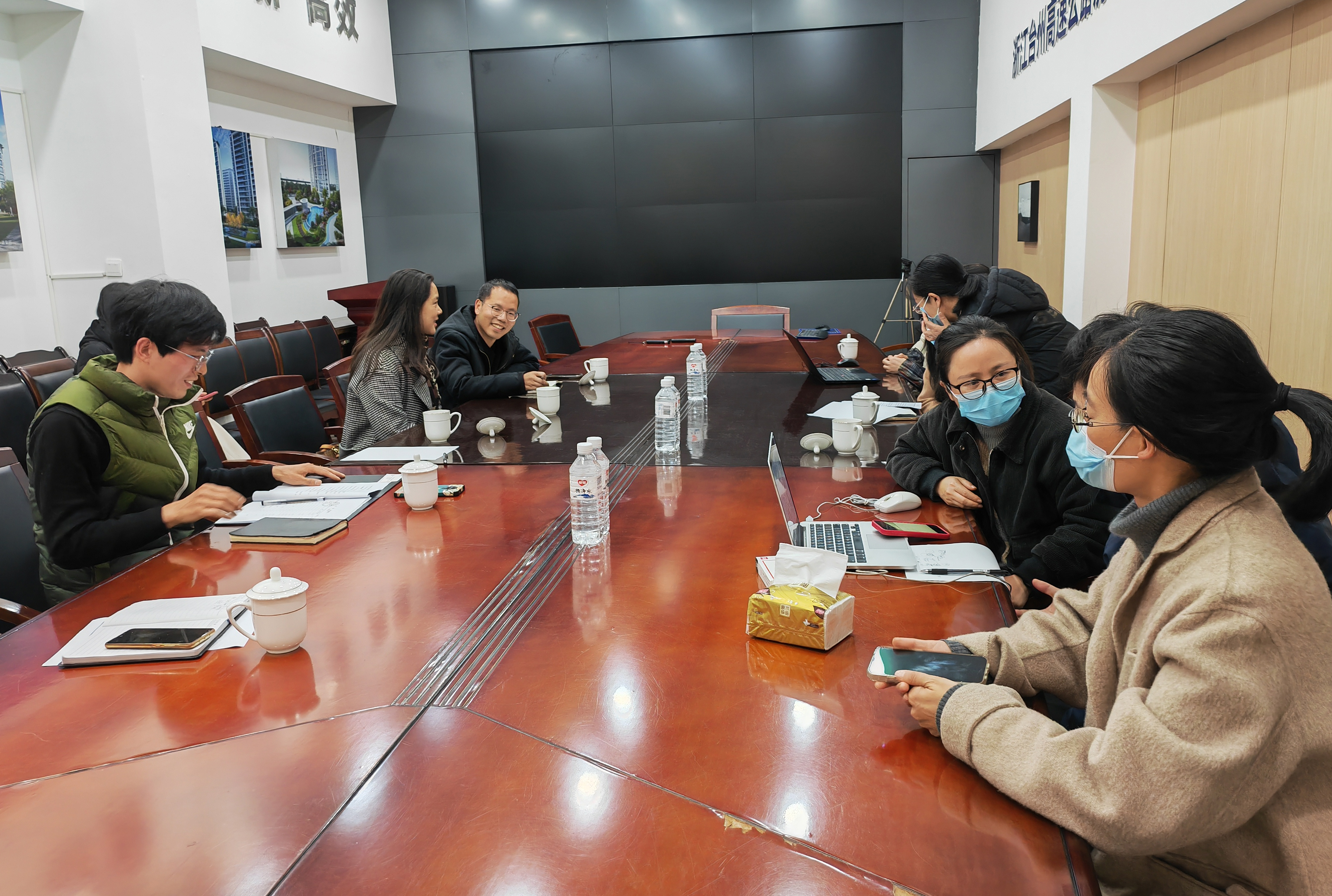 1675815173238161.jpg 杭州中匯總部審計(jì)年報(bào)負(fù)責(zé)人到訪集團(tuán)開展現(xiàn)場溝通會-1.jpg