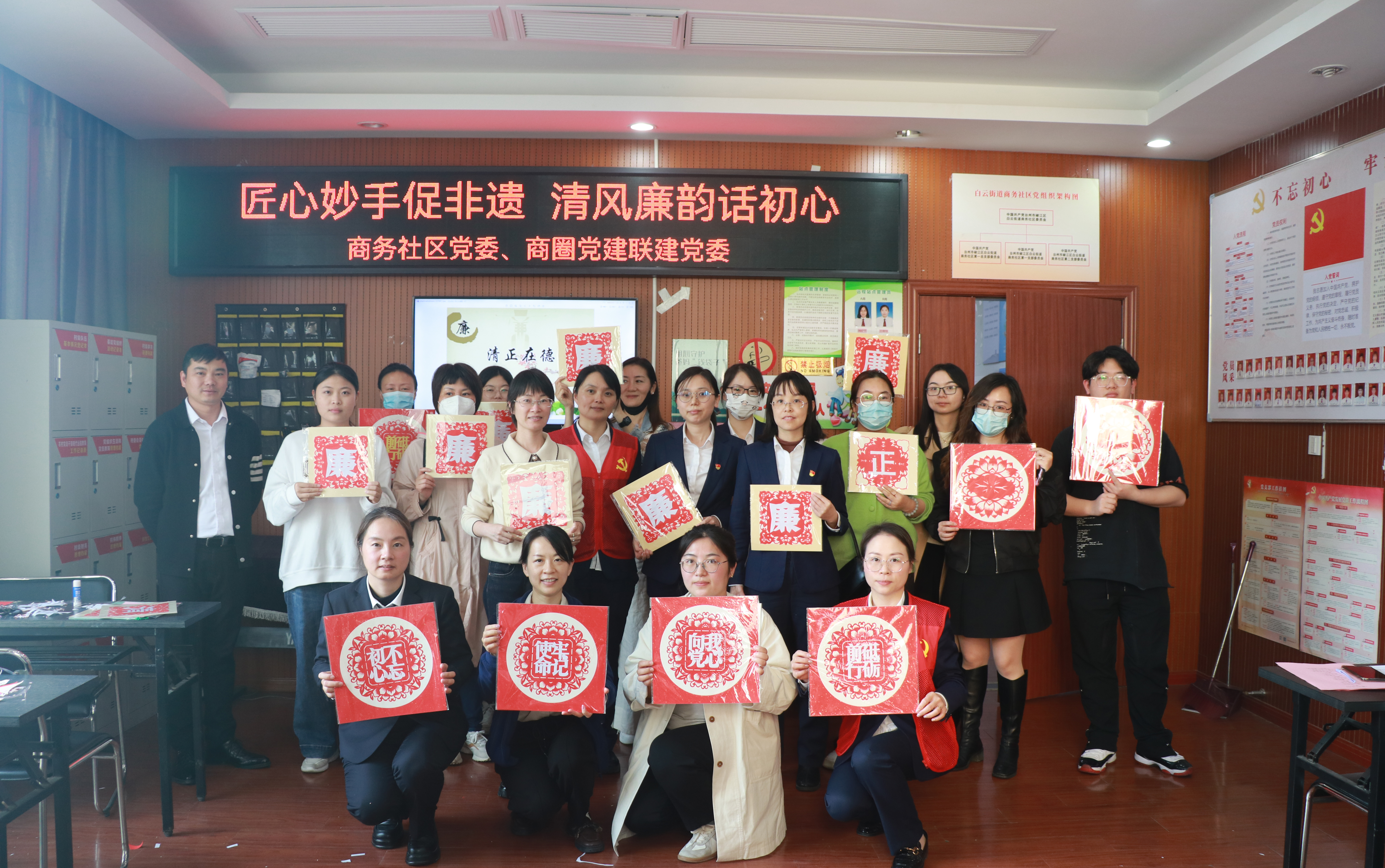 1682638063316941.jpg 5合照.jpg